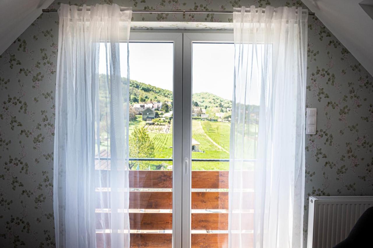 Szigligeti Mandula Kert Vendégház Exterior foto